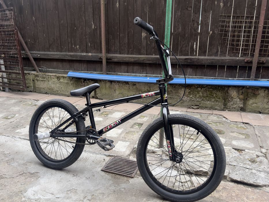 Rower BMX ACADEMY DESIRE gloss black