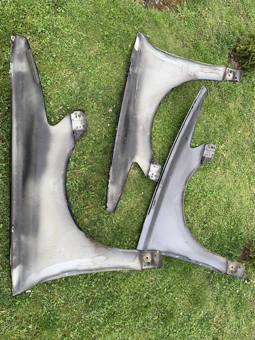 Крила передні Volvo V50