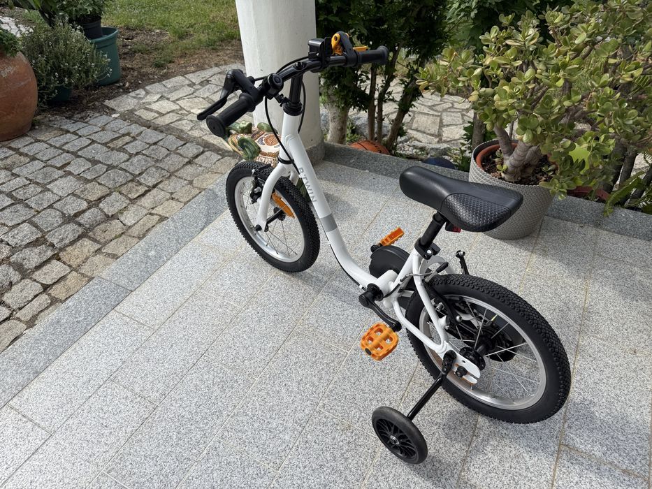 Bicicleta Btwin de criança