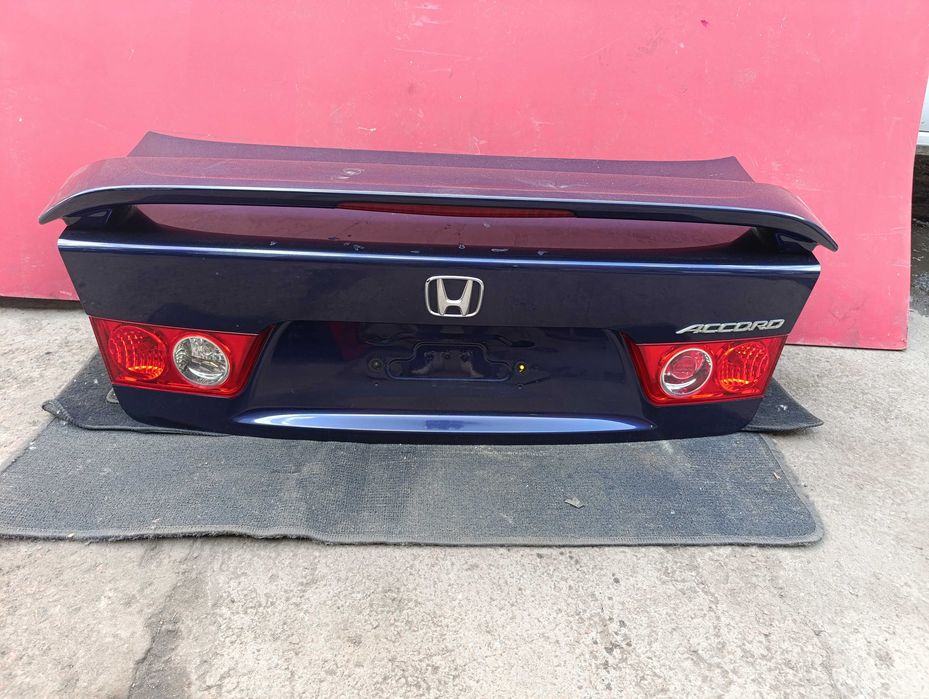 Крышка багажника Honda Accord 7 седан