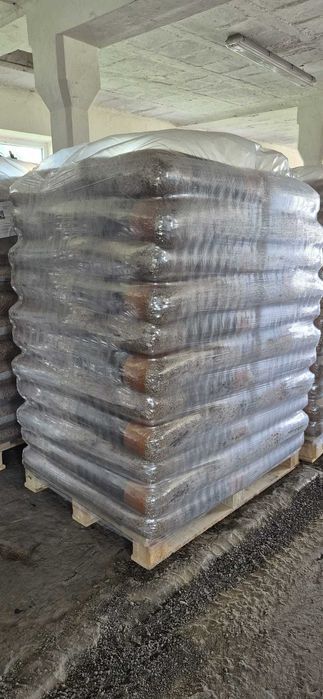 Pellet drzewny HS TIMBER a1, sosnowy, certyfikat EnPlus DINplus, kaloryczność koło 18 MJ - AUSTRIA