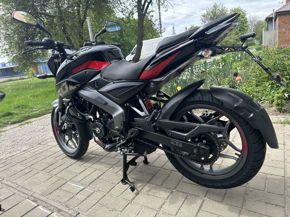 Bajaj Pulsar ns200 рестайлінг  акція