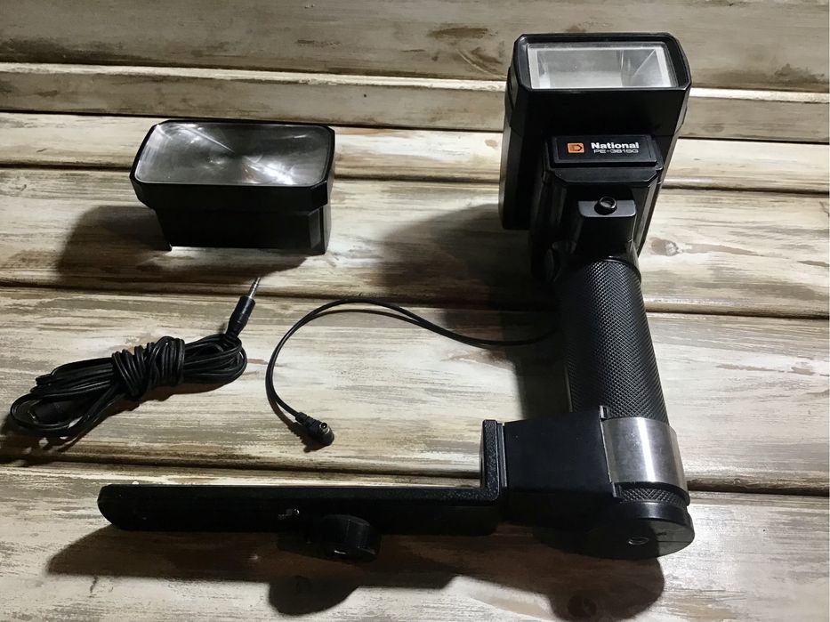 Flash National PE-381SG + Tele 135mm PP-TP13C
