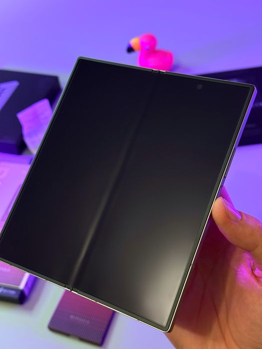 читай опис Samsung Fold 6 Україна НОВИЙ