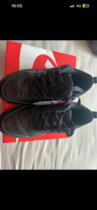 Nike Court Borough Low 2 36,5