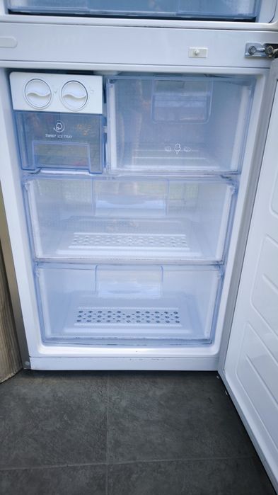 Продам холодильник в чудовому стані