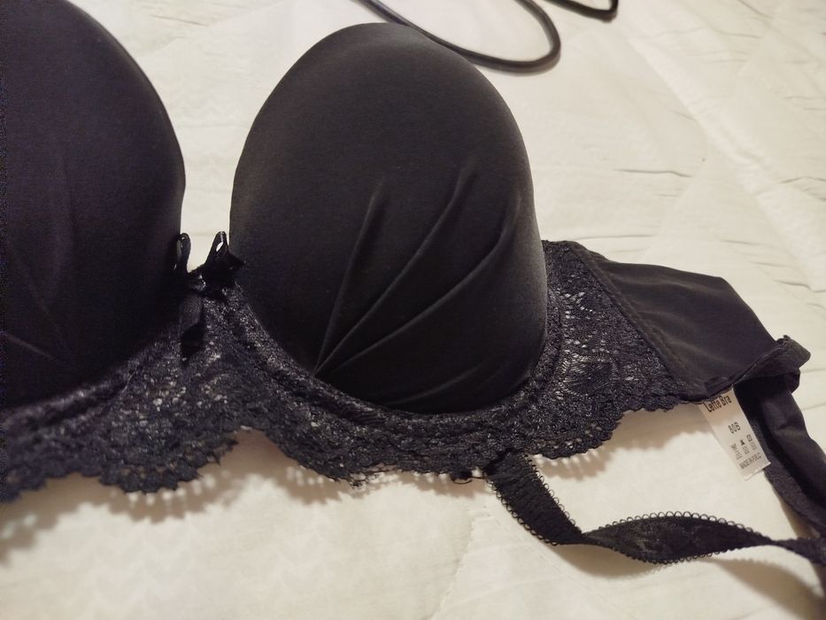 Бюстгалтер новий