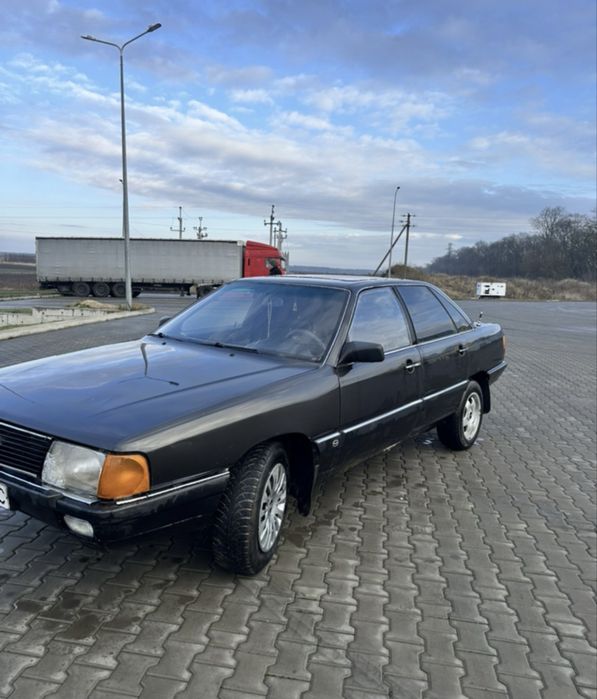 Audi 100 c3 2.3 бензин