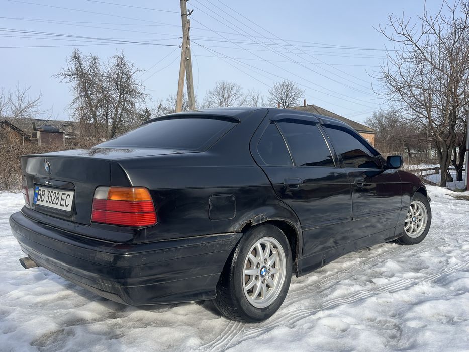 Продам BMW-e 36 газ/бенз