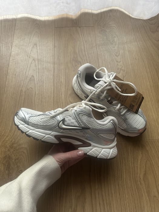 Buty Nike V5 RNR oryginalne biel brąz 36 nowe