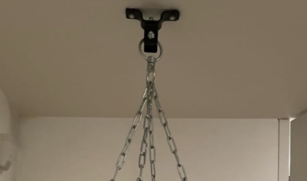 Suporte de teto para saco de Boxe 360°. Como novo.