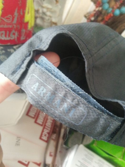 Продам две кепки одним лотом Armani Calvin Klein