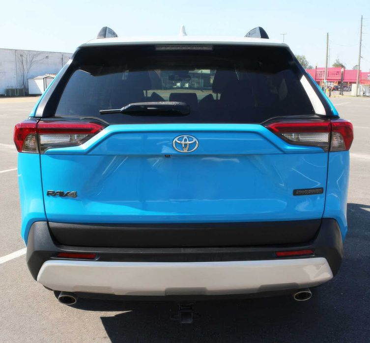 Toyota RAV4 Adventure      2019