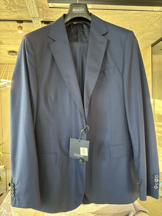 Дорогі костюми Atolini, Isaya, Skarano (Napoli) Італія