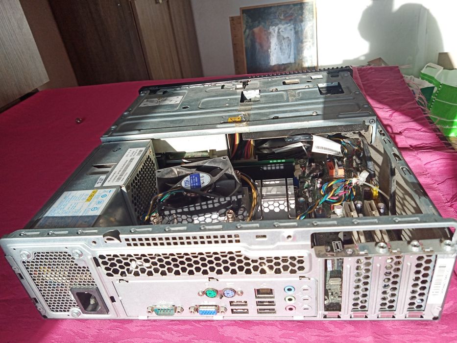 Lenovo ThinkCentre M70e  Міні пк