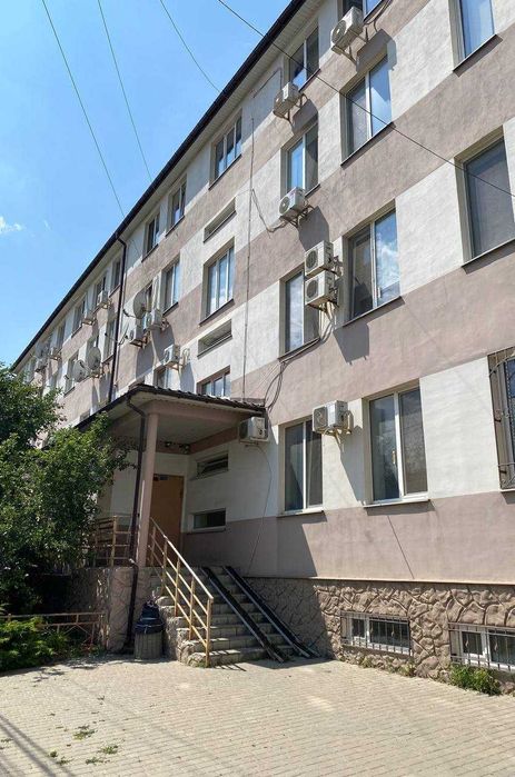 Продам квартиру-студію в ЖМ 'Червоний Хутір .