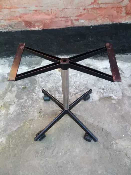 Подставка для бытовой техники