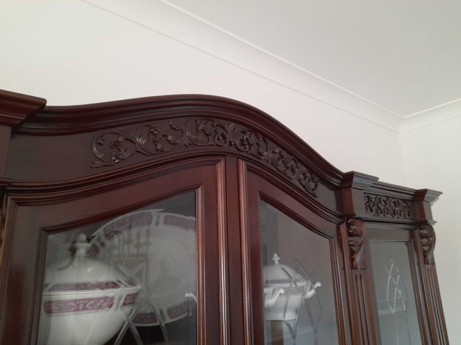 Móvel louceiro madeira