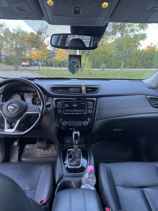 Nissan rogue 2018