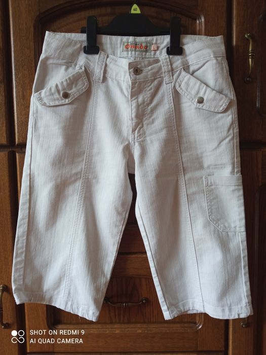 Spodenki jeansowe damskie za kolano M/L