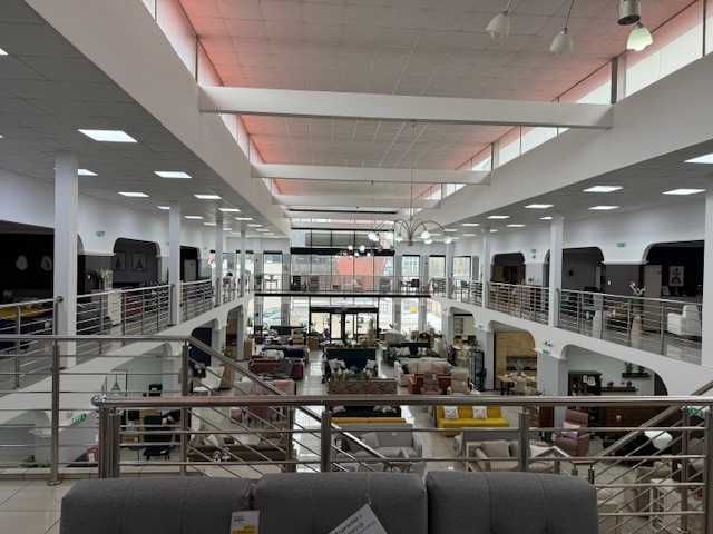 Wynajmę lokal handlowy 1700 m2 vis a vis Galerii Łódzkiej