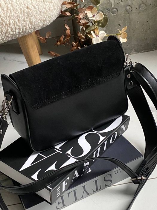 Сумка жіноча чорна