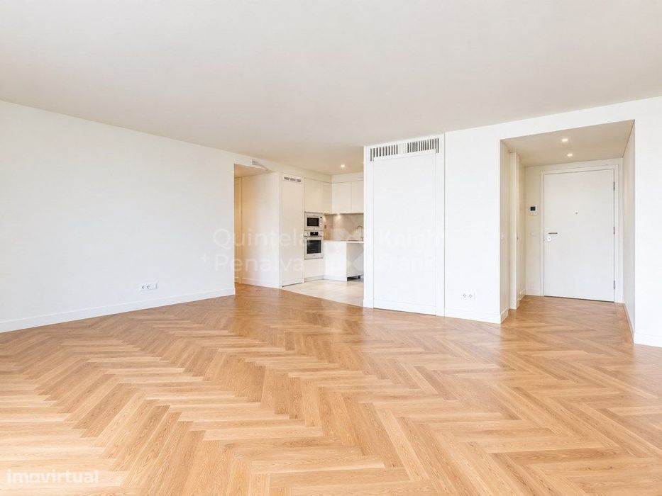 Apartamento T2 para arrendamento em Alcântara, Lisboa