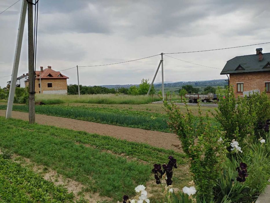 Продаж земельної ділянки під житлову забудову, 18сот, Гряда