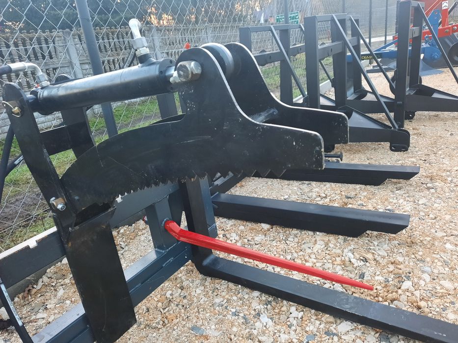 Solidny ząbkowany chwytak do drzewa gałęzi kłody