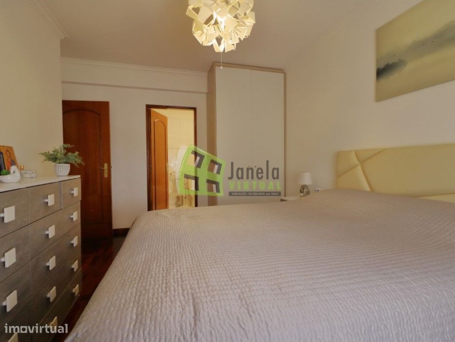 Apartamento T3 com Arrecadação - Quinta do Conde
