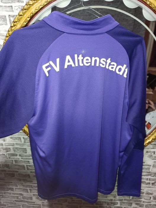 Спортивна кофта пума