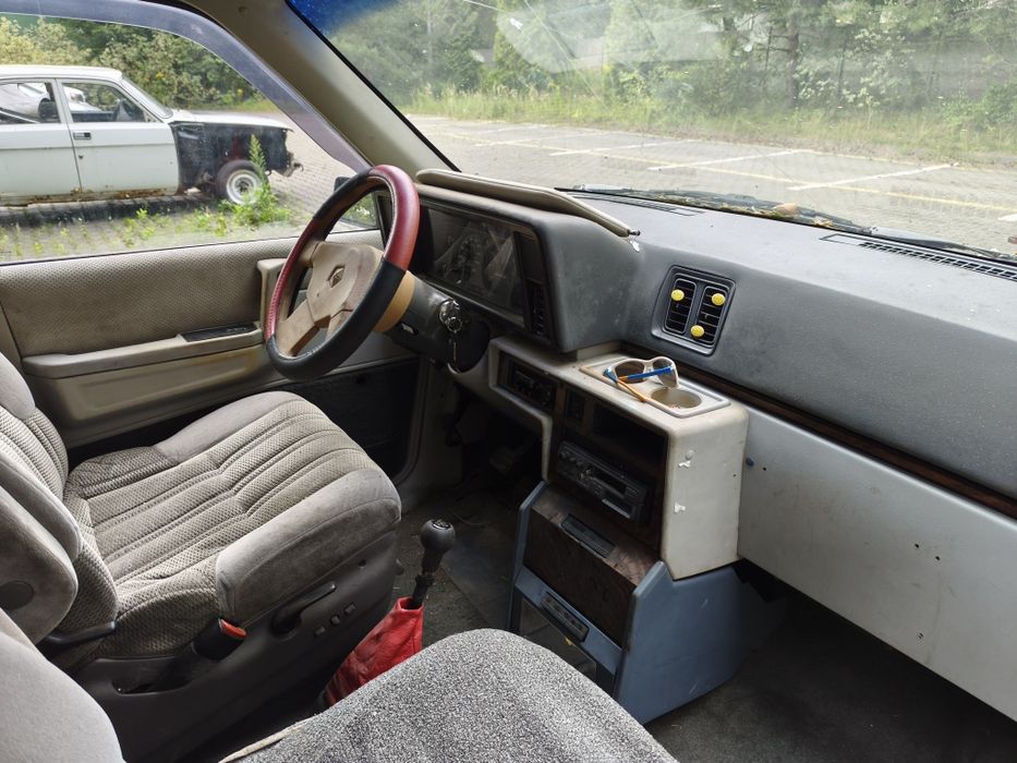 Chrysler Voyager 1988 rok 2.5 benzyna