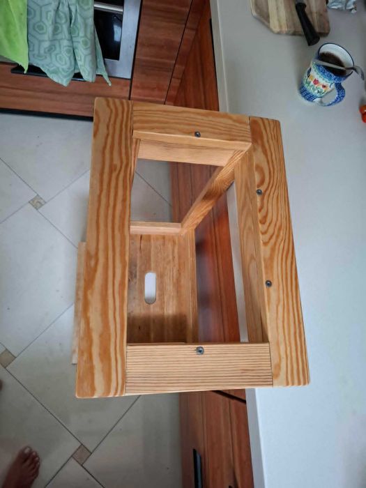 Kitchen helper handmade do małej kuchni, pomocnik kuchenny dla dziecka