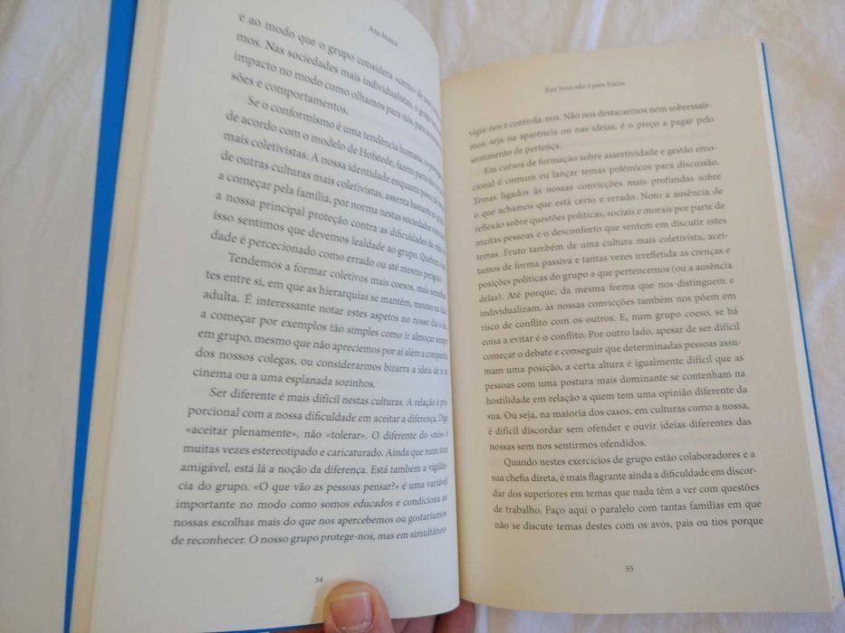 Livro Este Livro Não É Para Fracos - Ana Moniz