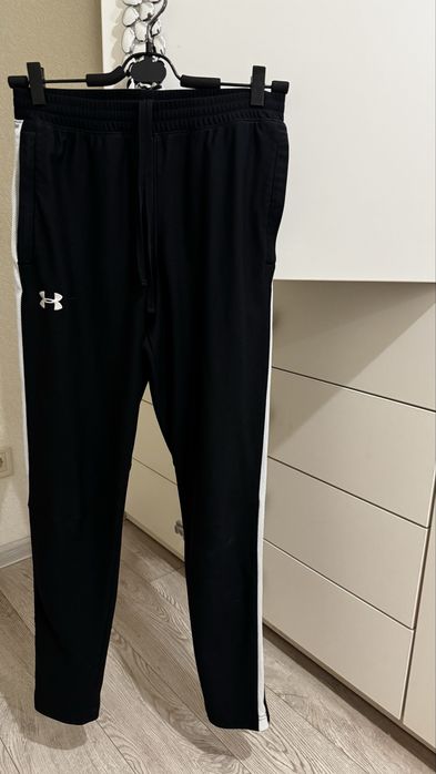Штаны Under Armour