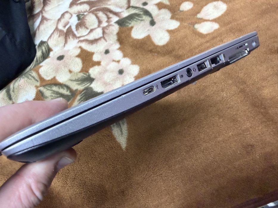 HP EliteBook 840 G3 i5-6200U/16Gb/SSD 512Gb/Intel HD/Full HD