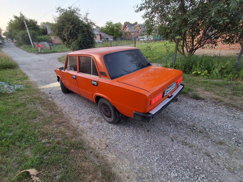Продам ваз 21013