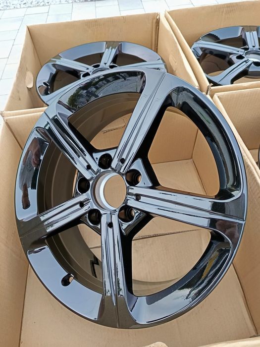 #M21C Alufelgi R17 5x112 ET44 Seat Alhambra Altea Ateca Leon Toledo