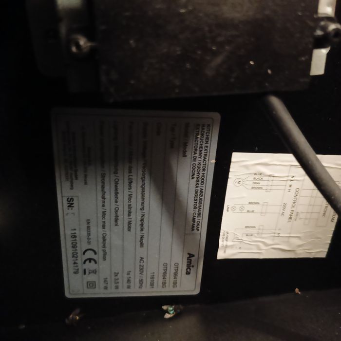 Okap bardzo dobry stan Amica