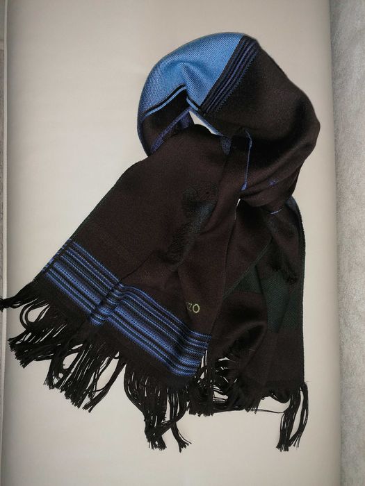 Шарф KENZO (Италия) новый многоцветный шерстяной