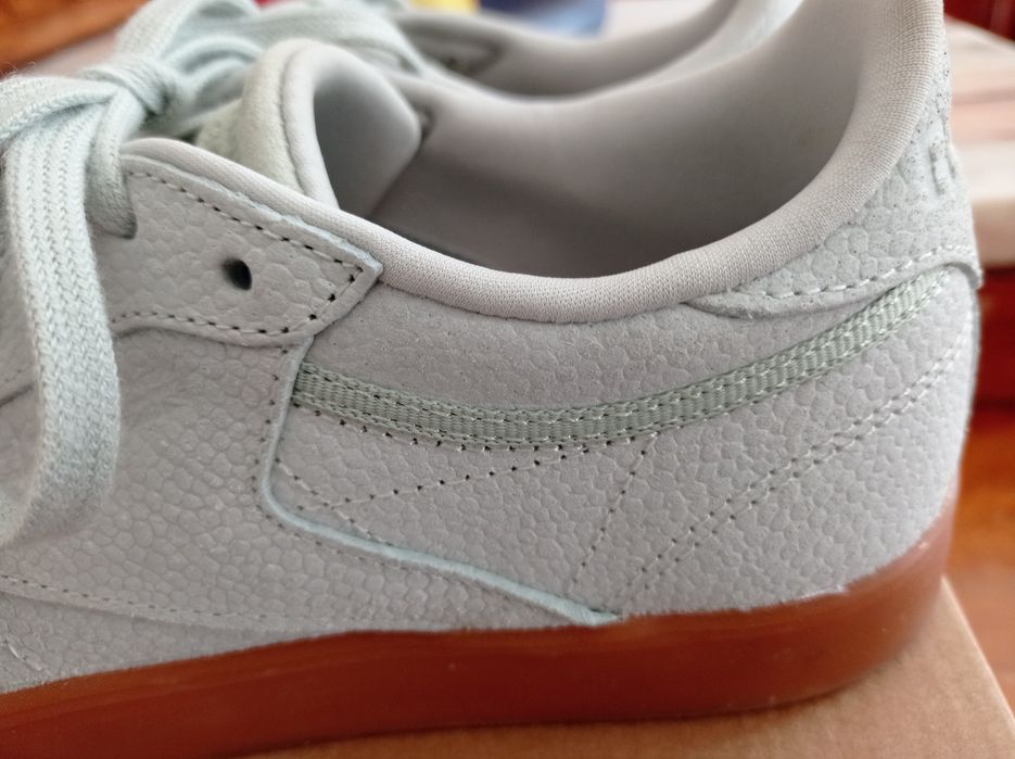 Sapatilhas Reebok mulher (em pele)
