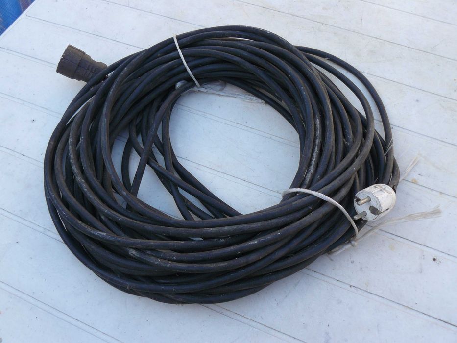 Przedłużacz gruby miedz 2.5 mm ok. 15 metrów
