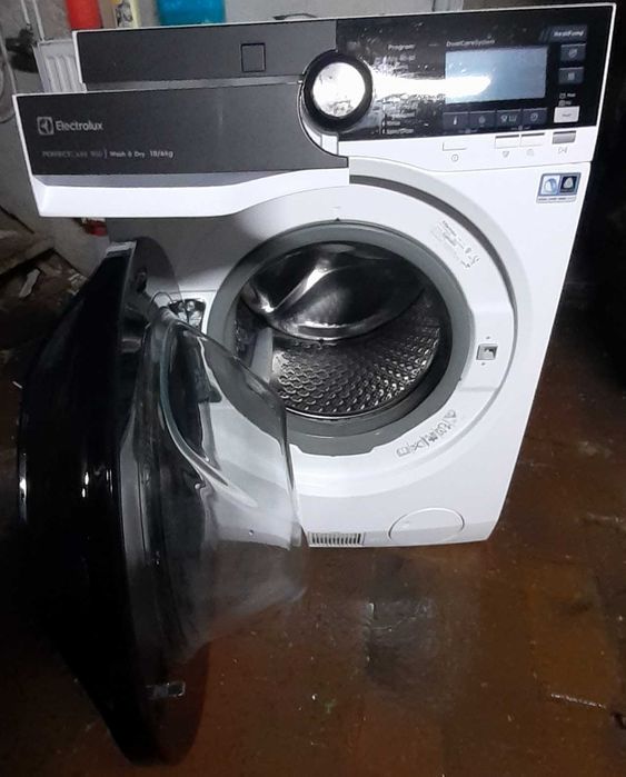 PRALKO-SUSZARKA ELECTROLUX perfectcare seria 900 pompa ciepła gwarancja BDB