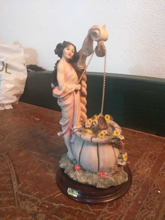 Estatueta de  decoração