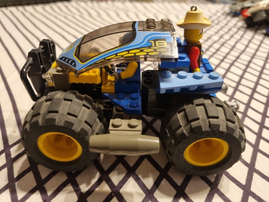 LEGO Racers 4585 Nitro Pulverizer