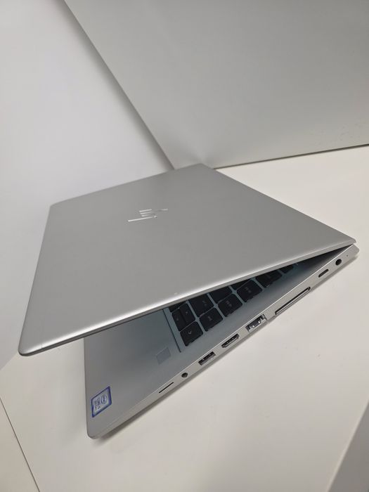 PC Portátil  HP G7 - i5 8th 16gbram