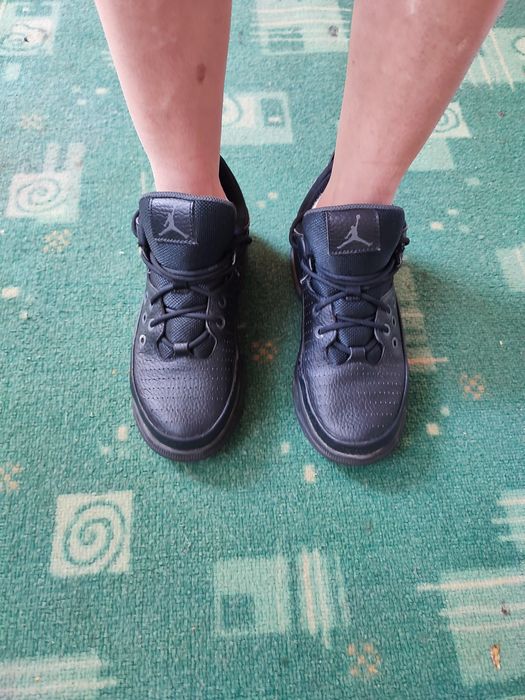 Кроссовки Джордан
