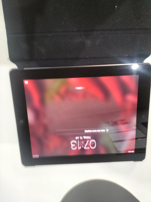 Sprzedam tablet lennowo  plus 2ipady