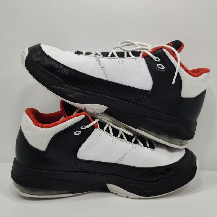 кросівки Jordan Max Aura 3.
