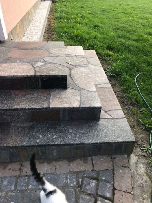 Kamień polny cięty na schody ,tarasy ,elewacje ,ścieżki itp.